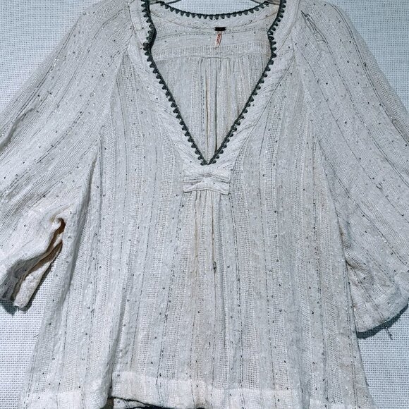 Free People Womens Get Over It Top Shimmer Silver V Neck Relaxed Boho Medium - Picture 3 of 10